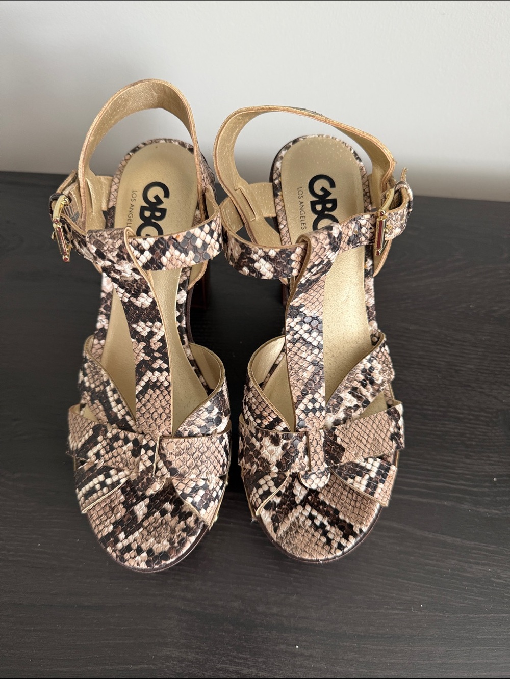 GBG Los Angeles Brown Tan Snake-Print T-Strap Heels